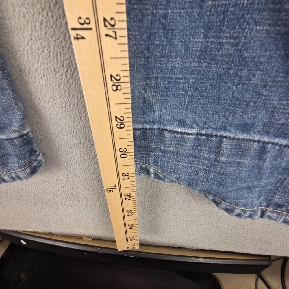 Levis 11757 important